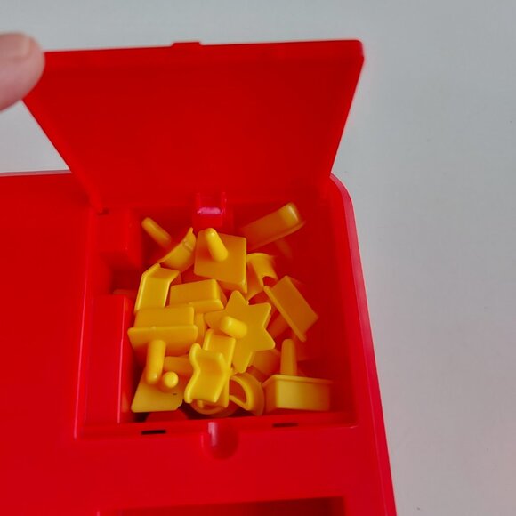 Perfection Game by Hasbro - Picture 5 of 8